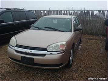 2004 Chevrolet Malibu Maxx LS   - Photo 1 - Davenport, IA 52802