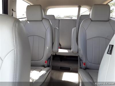 2015 Buick Enclave Leather   - Photo 5 - Davenport, IA 52802