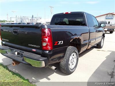 2003 Chevrolet Silverado 1500 LT 4dr Extended Cab LT   - Photo 6 - Davenport, IA 52802