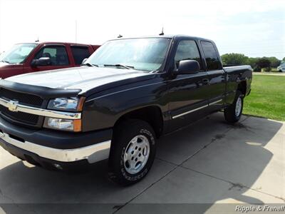 2003 Chevrolet Silverado 1500 LT 4dr Extended Cab LT   - Photo 3 - Davenport, IA 52802