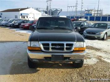 2000 Ford Ranger XL 2dr XL   - Photo 2 - Davenport, IA 52802