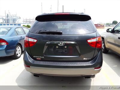 2012 Hyundai Veracruz Limited   - Photo 11 - Davenport, IA 52802