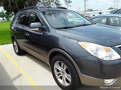 2012 Hyundai Veracruz Limited   - Photo 15 - Davenport, IA 52802