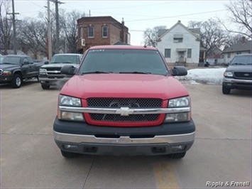 2003 Chevrolet Silverado 1500 4dr Extended Cab   - Photo 1 - Davenport, IA 52802