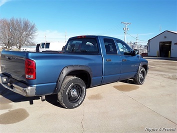 2004 Dodge Ram 1500 ST 4dr Quad Cab ST   - Photo 6 - Davenport, IA 52802