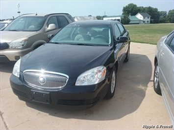 2008 Buick Lucerne CX   - Photo 1 - Davenport, IA 52802