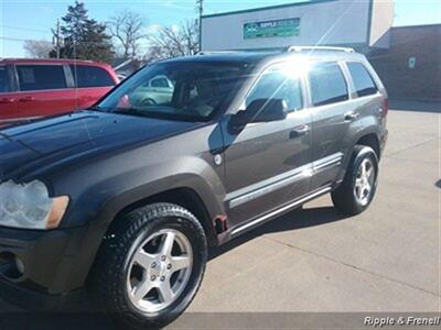 2005 Jeep Grand Cherokee Limited 4dr Limited   - Photo 3 - Davenport, IA 52802