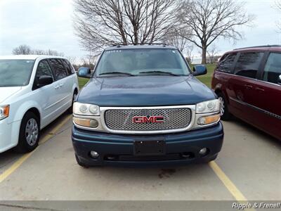 2005 GMC Yukon XL Denali   - Photo 1 - Davenport, IA 52802