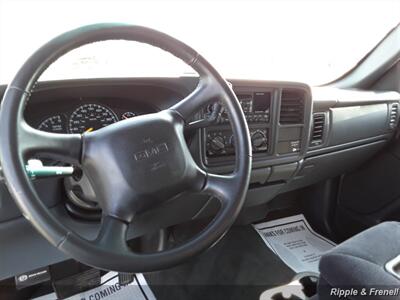 2001 GMC Sierra 1500 SL 4dr Extended Cab SL   - Photo 5 - Davenport, IA 52802