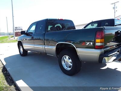 2001 GMC Sierra 1500 SL 4dr Extended Cab SL   - Photo 7 - Davenport, IA 52802