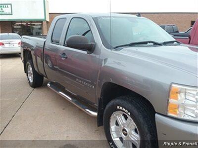 2008 Chevrolet Silverado 1500 LS   - Photo 4 - Davenport, IA 52802