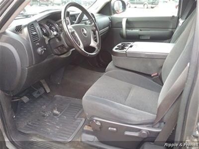 2008 Chevrolet Silverado 1500 LS   - Photo 8 - Davenport, IA 52802