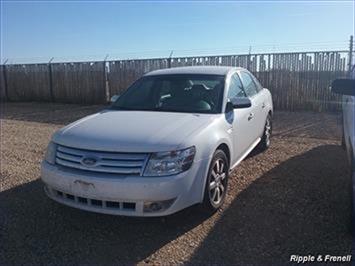 2008 Ford Taurus SEL   - Photo 1 - Davenport, IA 52802