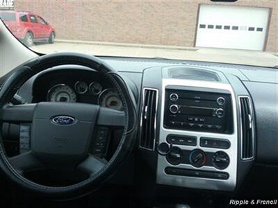 2009 Ford Edge SEL   - Photo 12 - Davenport, IA 52802