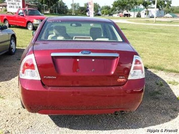 2006 Ford Fusion I4 SEL   - Photo 4 - Davenport, IA 52802