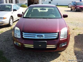 2006 Ford Fusion I4 SEL   - Photo 1 - Davenport, IA 52802