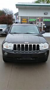 2005 Jeep Grand Cherokee Limited 4dr Limited   - Photo 1 - Davenport, IA 52802