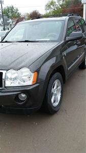 2005 Jeep Grand Cherokee Limited 4dr Limited   - Photo 3 - Davenport, IA 52802