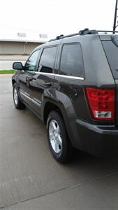 2005 Jeep Grand Cherokee Limited 4dr Limited   - Photo 5 - Davenport, IA 52802