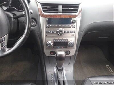 2012 Chevrolet Malibu LTZ   - Photo 13 - Davenport, IA 52802