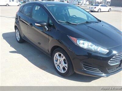 2015 Ford Fiesta SE   - Photo 4 - Davenport, IA 52802