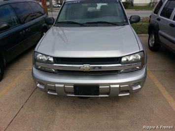 2004 Chevrolet Trailblazer LS   - Photo 1 - Davenport, IA 52802