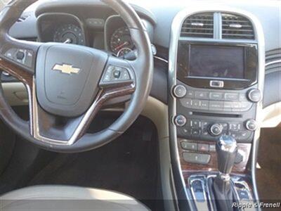 2013 Chevrolet Malibu LTZ   - Photo 12 - Davenport, IA 52802