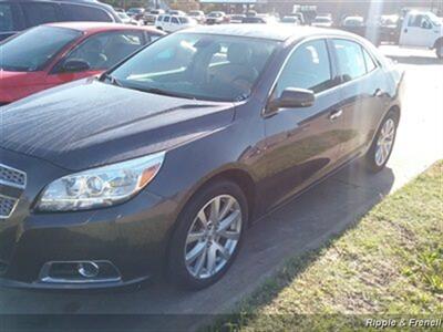 2013 Chevrolet Malibu LTZ   - Photo 3 - Davenport, IA 52802