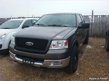 2004 Ford F-150 XLT   - Photo 1 - Davenport, IA 52802