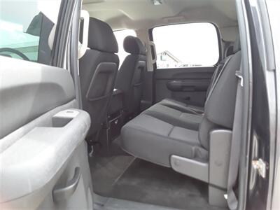 2010 Chevrolet Silverado 1500 LT   - Photo 6 - Davenport, IA 52802