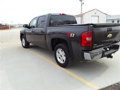 2010 Chevrolet Silverado 1500 LT   - Photo 7 - Davenport, IA 52802