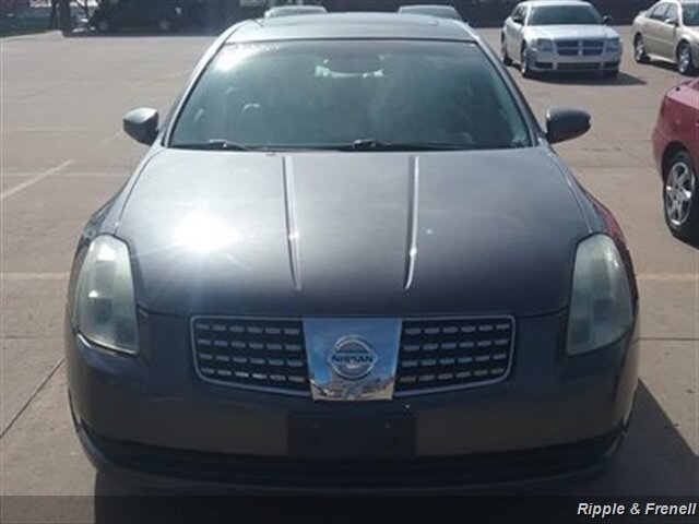 2005 Nissan Maxima 3.5 SL   - Photo 1 - Davenport, IA 52802
