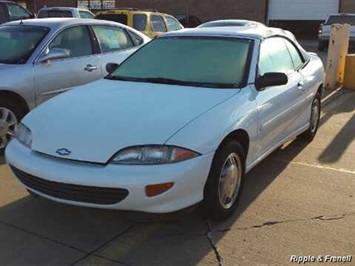 1997 Chevrolet Cavalier LS   - Photo 1 - Davenport, IA 52802