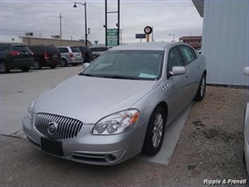 2011 Buick Lucerne CXL   - Photo 1 - Davenport, IA 52802