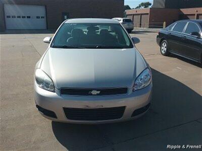 2010 Chevrolet Impala LT   - Photo 1 - Davenport, IA 52802