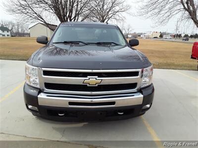 2010 Chevrolet Silverado 1500 LT   - Photo 1 - Davenport, IA 52802