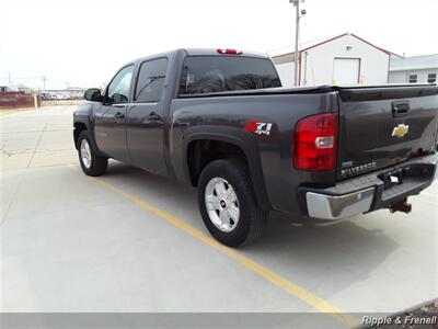 2010 Chevrolet Silverado 1500 LT   - Photo 7 - Davenport, IA 52802