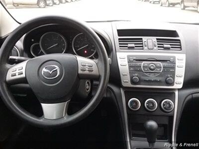 2009 Mazda Mazda6 i Sport   - Photo 12 - Davenport, IA 52802