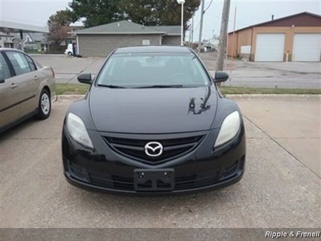 2009 Mazda Mazda6 i Sport   - Photo 1 - Davenport, IA 52802