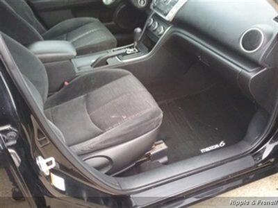 2009 Mazda Mazda6 i Sport   - Photo 10 - Davenport, IA 52802