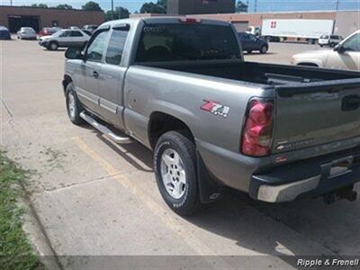 2007 Chevrolet Silverado 1500 Classic LS   - Photo 7 - Davenport, IA 52802