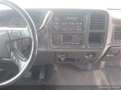 2007 Chevrolet Silverado 1500 Classic LS   - Photo 13 - Davenport, IA 52802