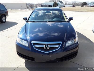 2005 Acura TL 3.2   - Photo 1 - Davenport, IA 52802