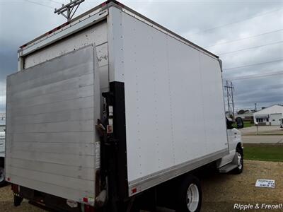 2012 FORD E350 SUPER DUTY E SERIES   - Photo 8 - Davenport, IA 52802