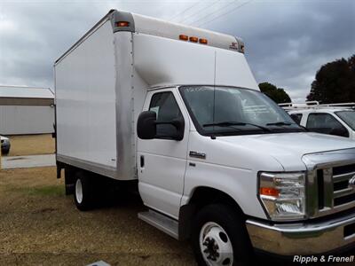 2012 FORD E350 SUPER DUTY E SERIES   - Photo 10 - Davenport, IA 52802