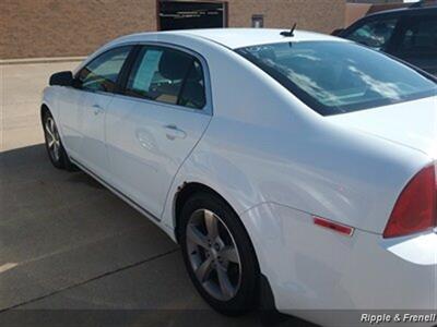 2011 Chevrolet Malibu LT   - Photo 7 - Davenport, IA 52802