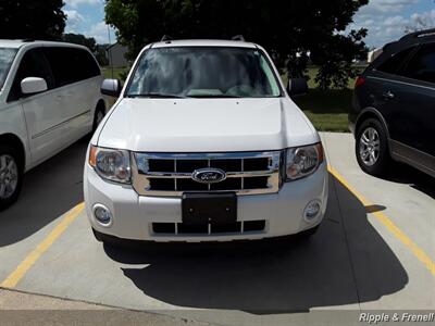 2012 Ford Escape XLT   - Photo 1 - Silvis, IL 61282