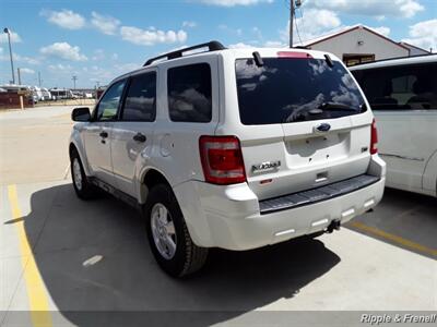 2012 Ford Escape XLT   - Photo 8 - Silvis, IL 61282