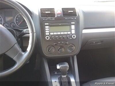 2008 Volkswagen Jetta 2.0T   - Photo 13 - Davenport, IA 52802