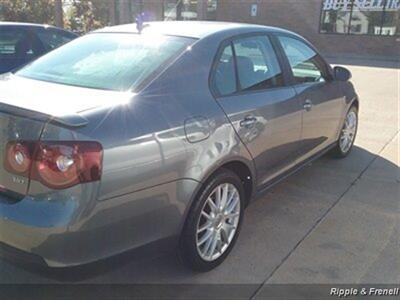 2008 Volkswagen Jetta 2.0T   - Photo 6 - Davenport, IA 52802